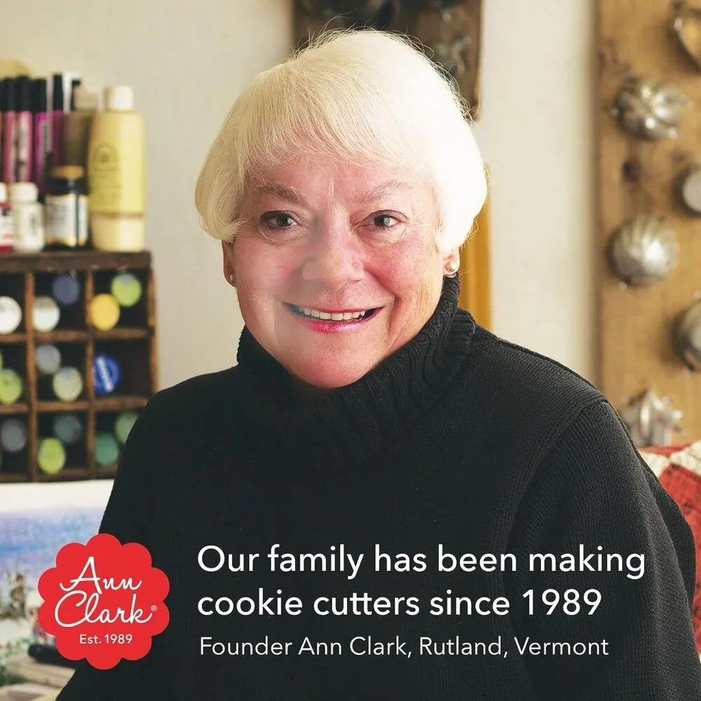 Ann Clark 4-Piece Winter Cookie Cutters with Recipe Booklet - Festive Baking